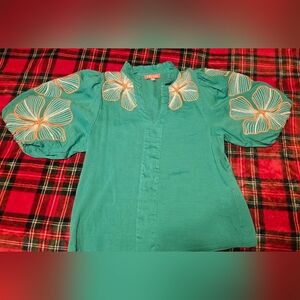 THML The Paige Top in kelly green with vibrant orange and white floral embroider